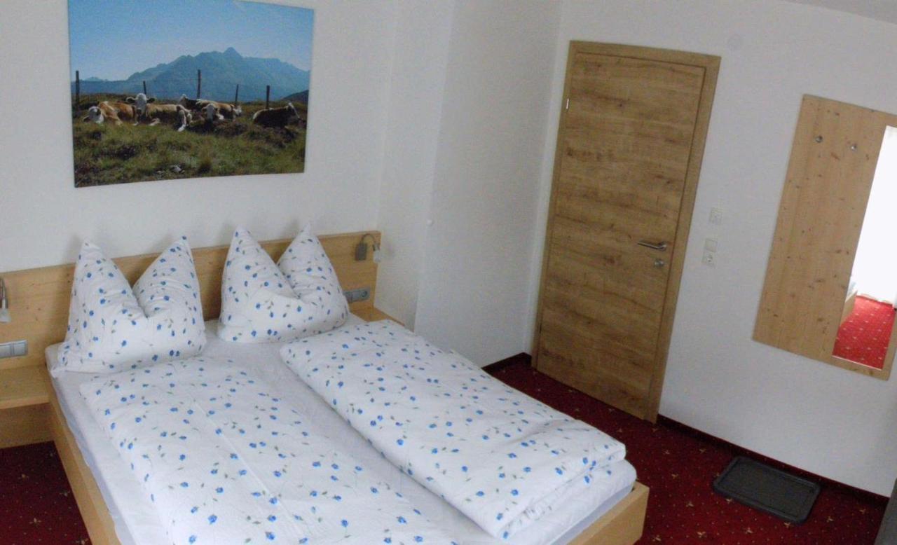 겔로스 Haus Maria B&B 외부 사진