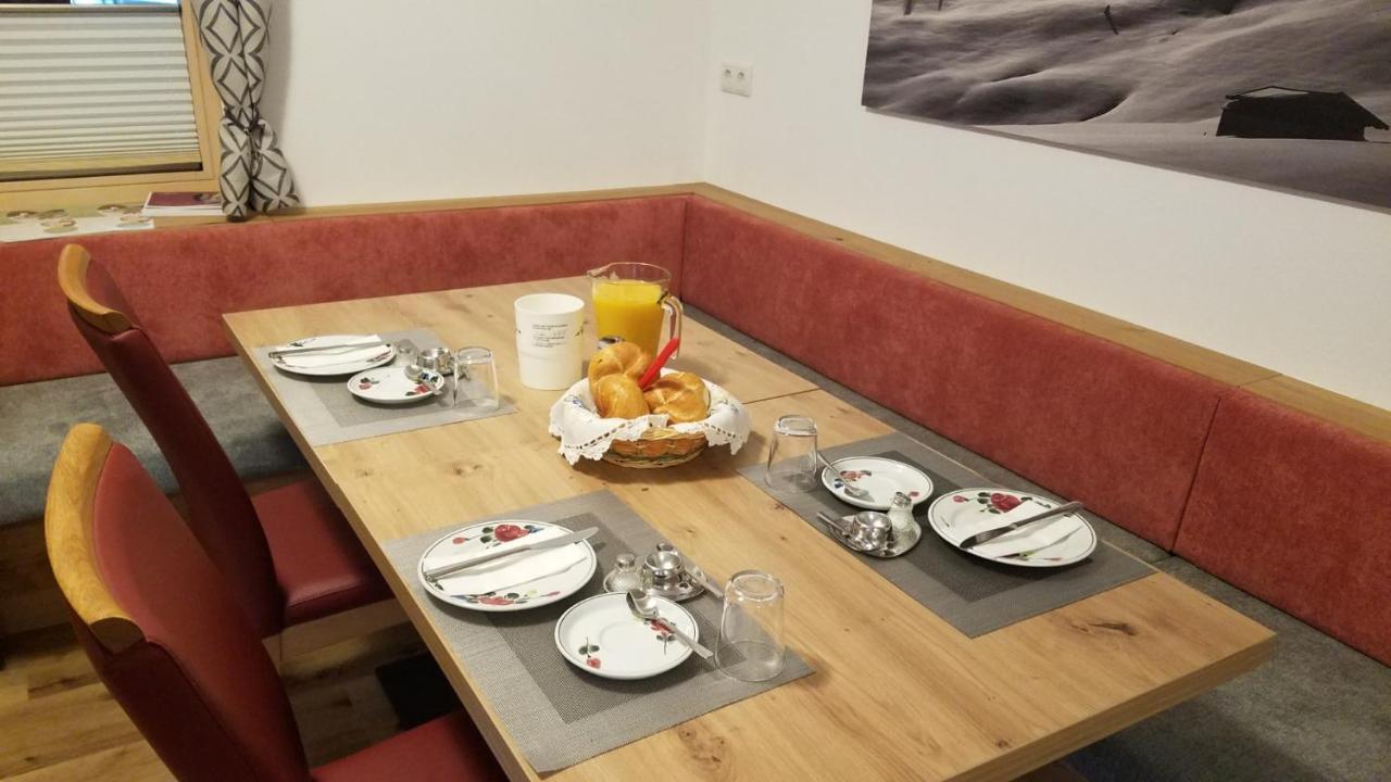 겔로스 Haus Maria B&B 외부 사진