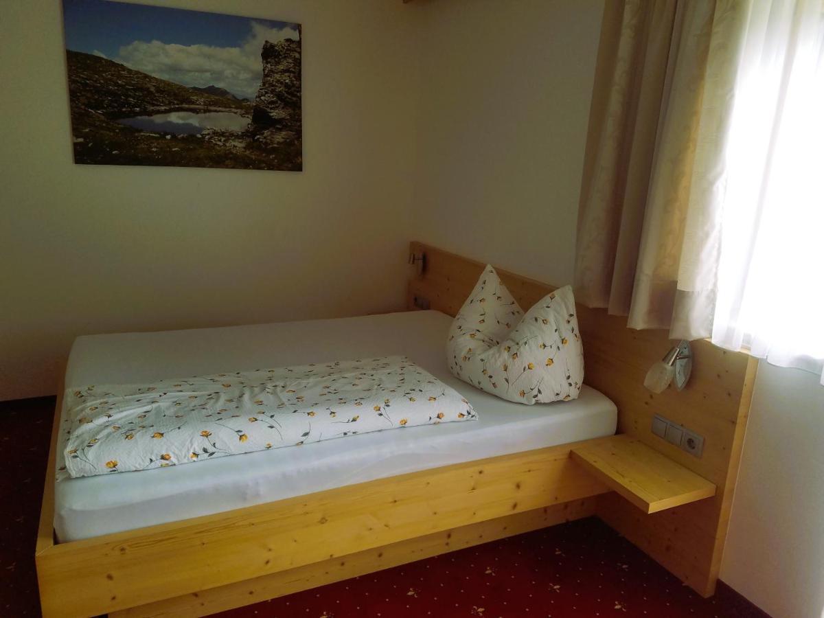 겔로스 Haus Maria B&B 외부 사진