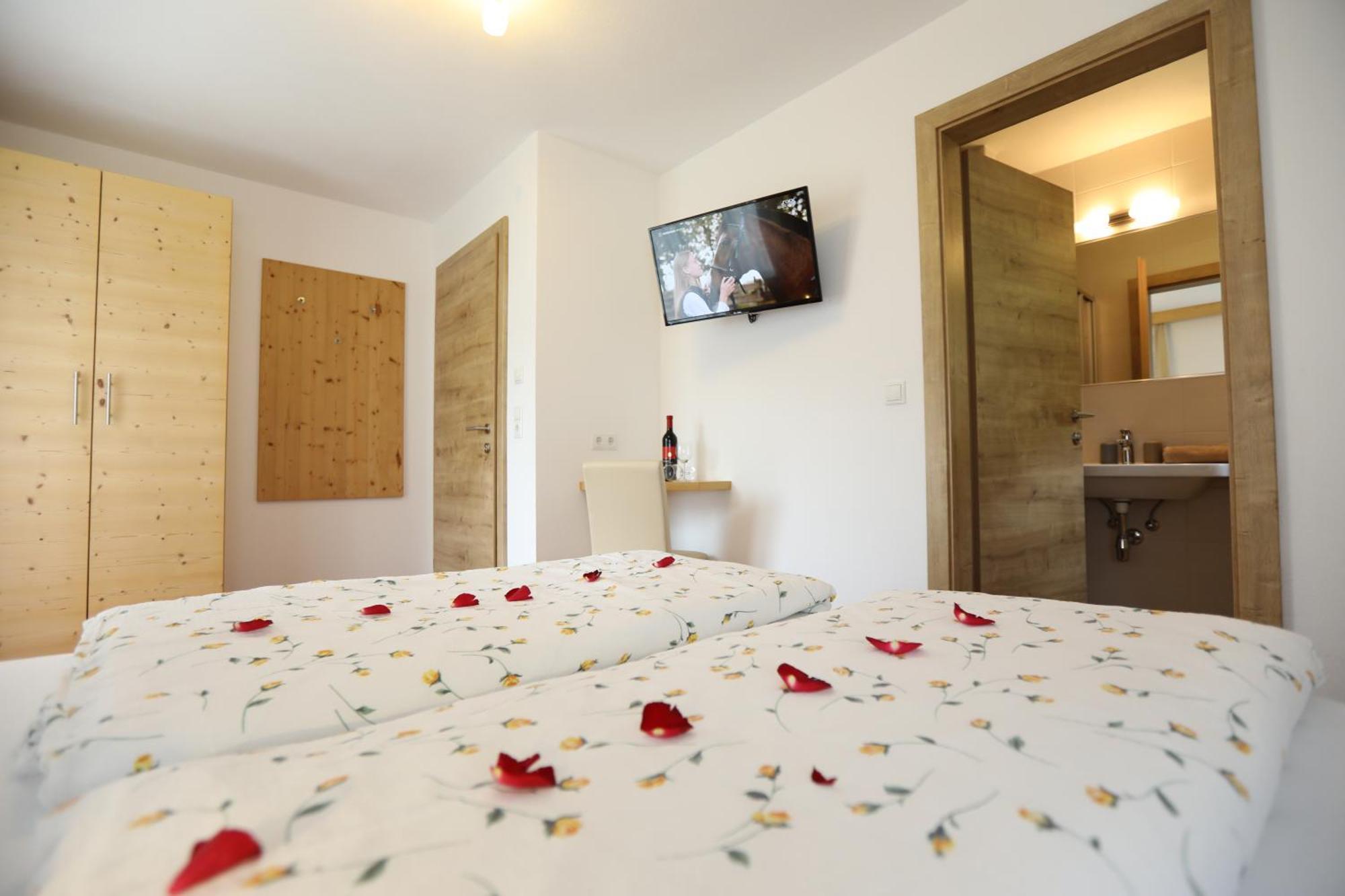 겔로스 Haus Maria B&B 외부 사진